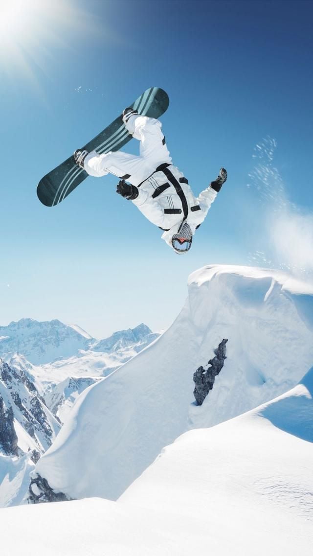 SNOWBOARD