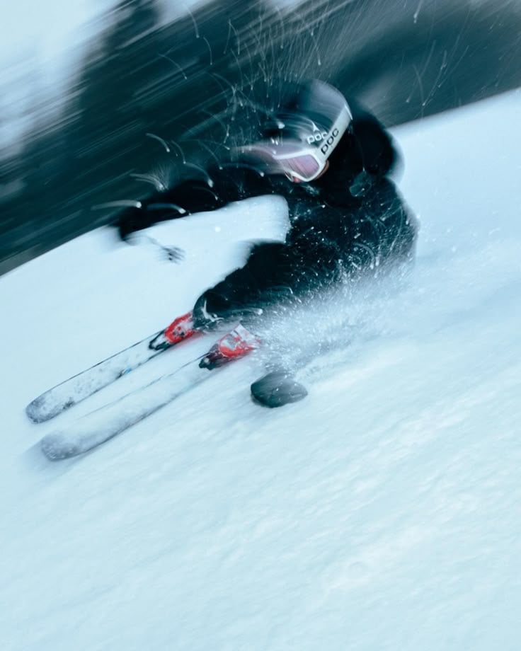 SKIING